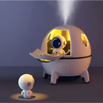 Astronaut Air Humidifier with Night Light JE-74